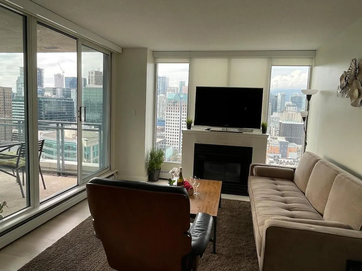 Paris Place Vancouver Apartment